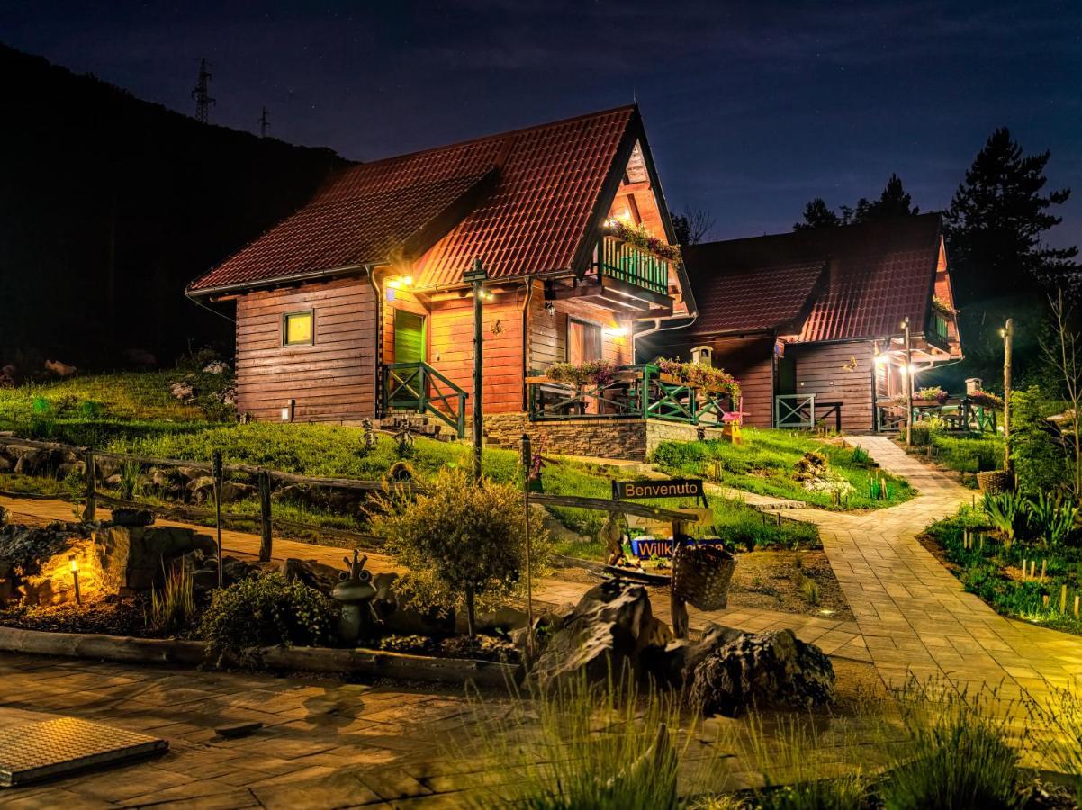 Holiday Park Plitvice Paradise Hotel Korenica Bagian luar foto